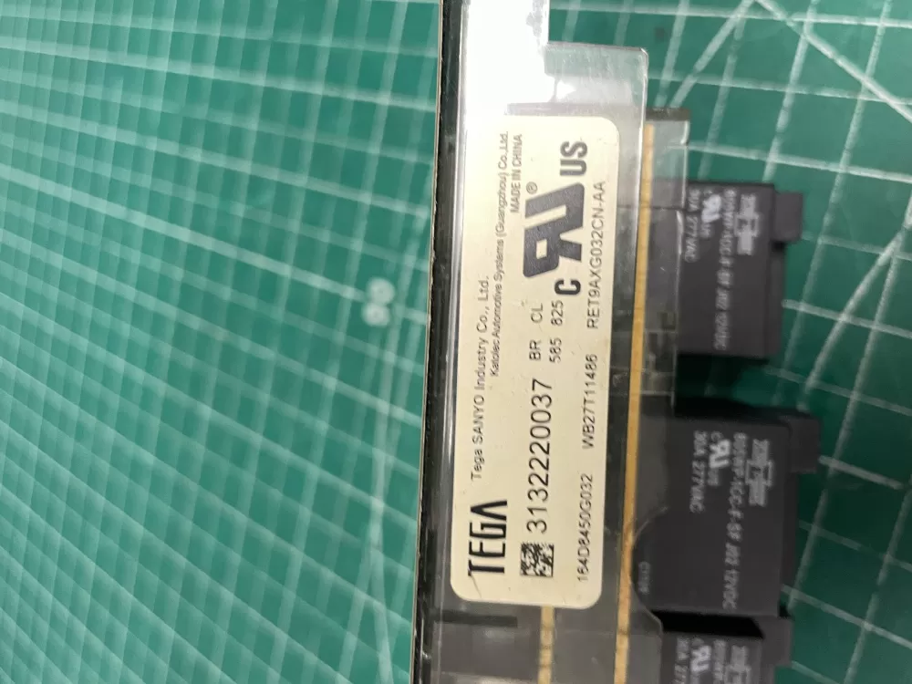 GE 164D8450G032 WB18X20153 Range Control Board AZ212002 | Wm2617