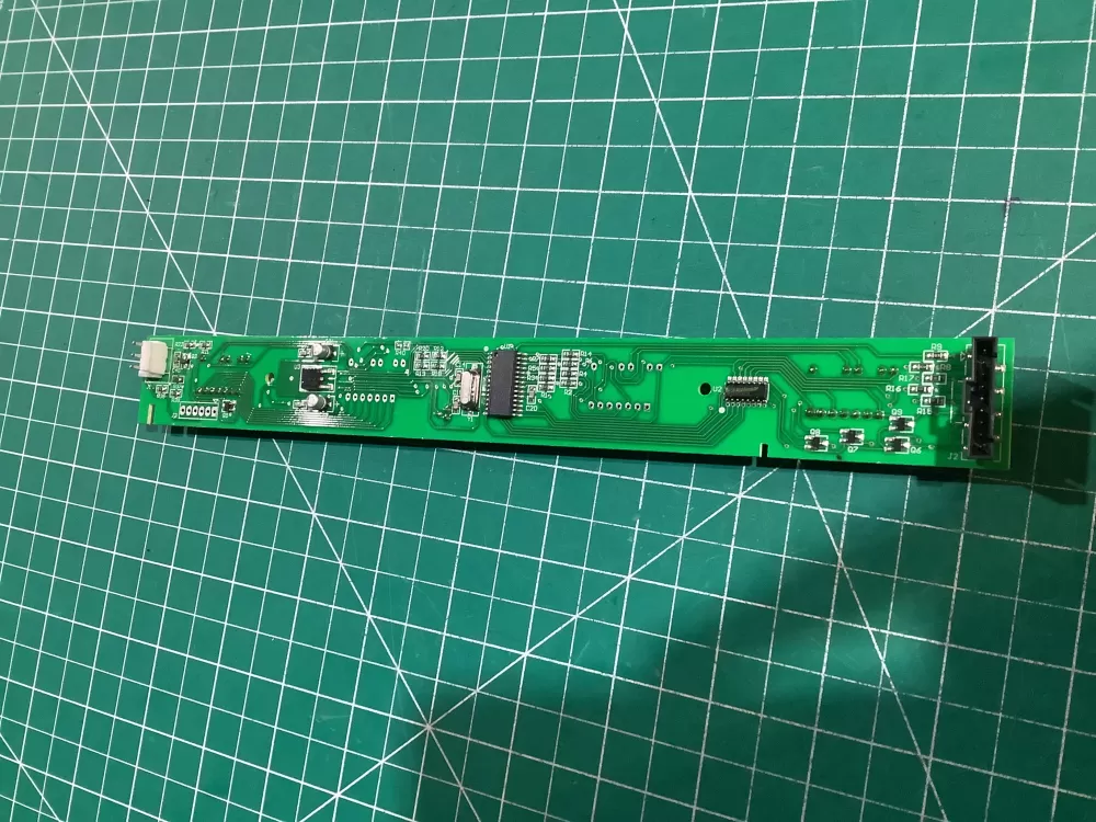 Maytag W10207861 Refrigerator Control Board Temp Display AZ153517 | NR153