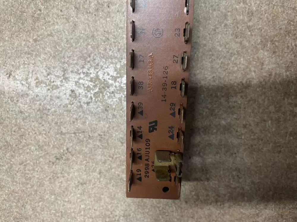 Thermador Range Oven 14-39-126 Push Button Select Switch AZ20119 | KM1470