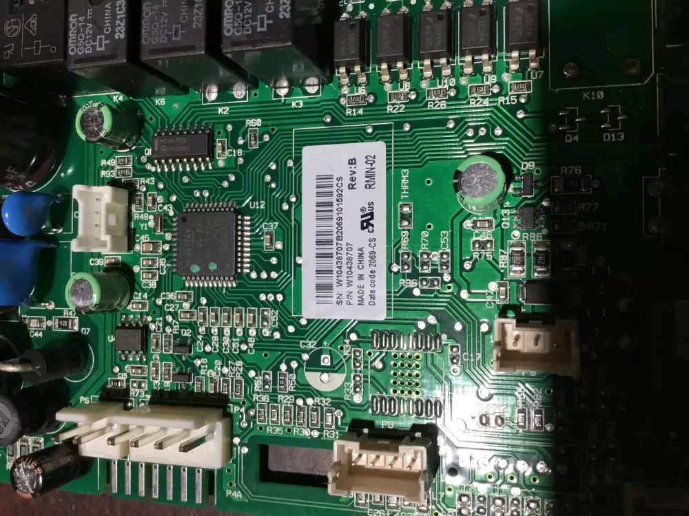 Whirlpool Maytag Amana W10438707 Refrigerator Control Board AZ71703 | NR4