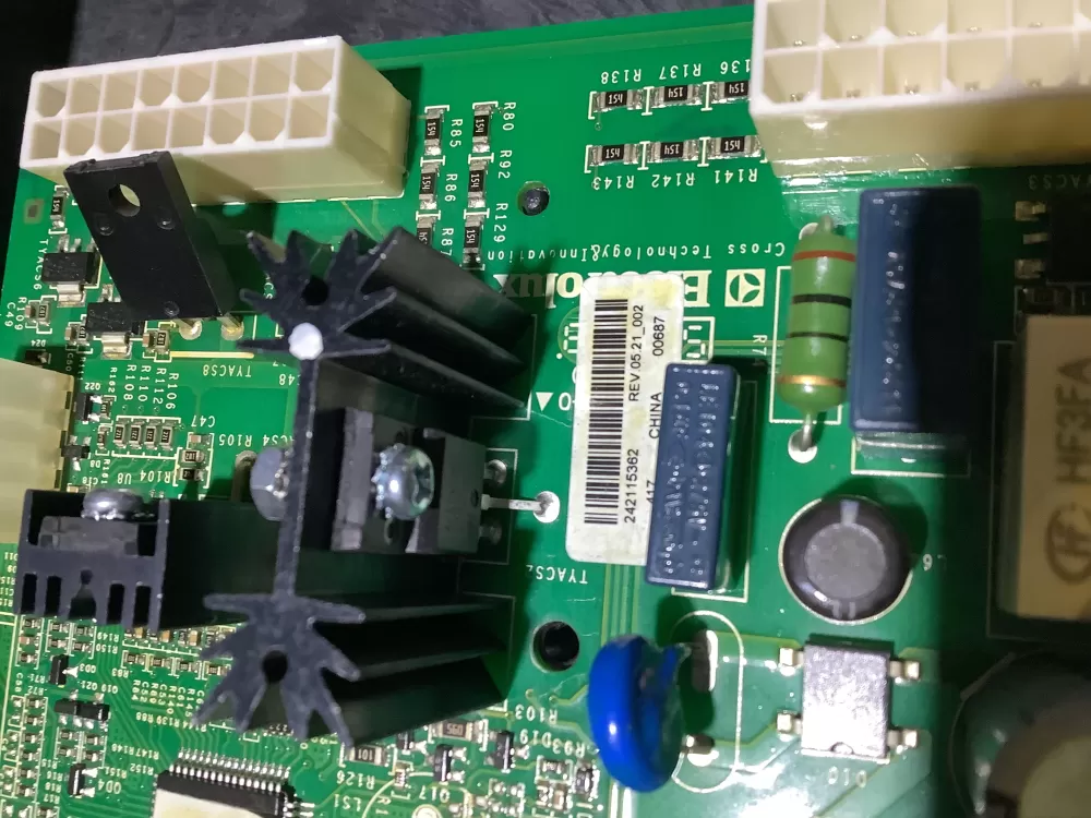 Frigidaire 242115362  Refrigerator Main Board AZ128777 | NRV734