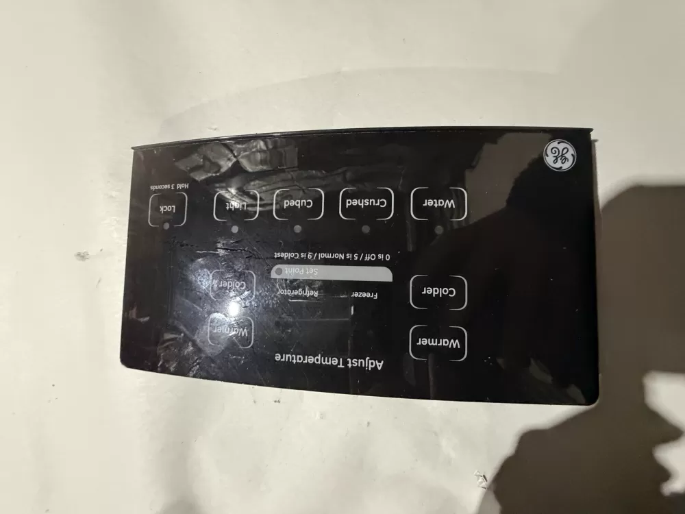 GE Hotpoint 200D7355G006 Refrigerator Control Board Dispenser AZ215141 | KM341