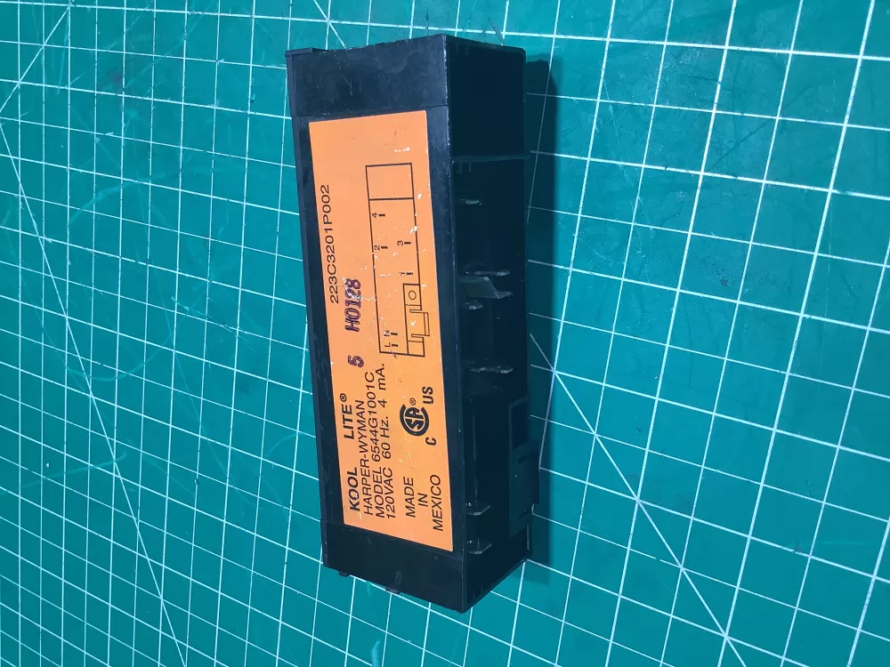 GE 223C3201P002  6544G1001B Range Spark Module