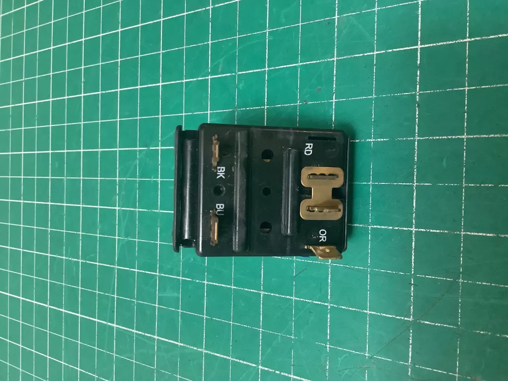 Maytag 6 2611510 Washer Temperature Switch AZ224649 | SLA116