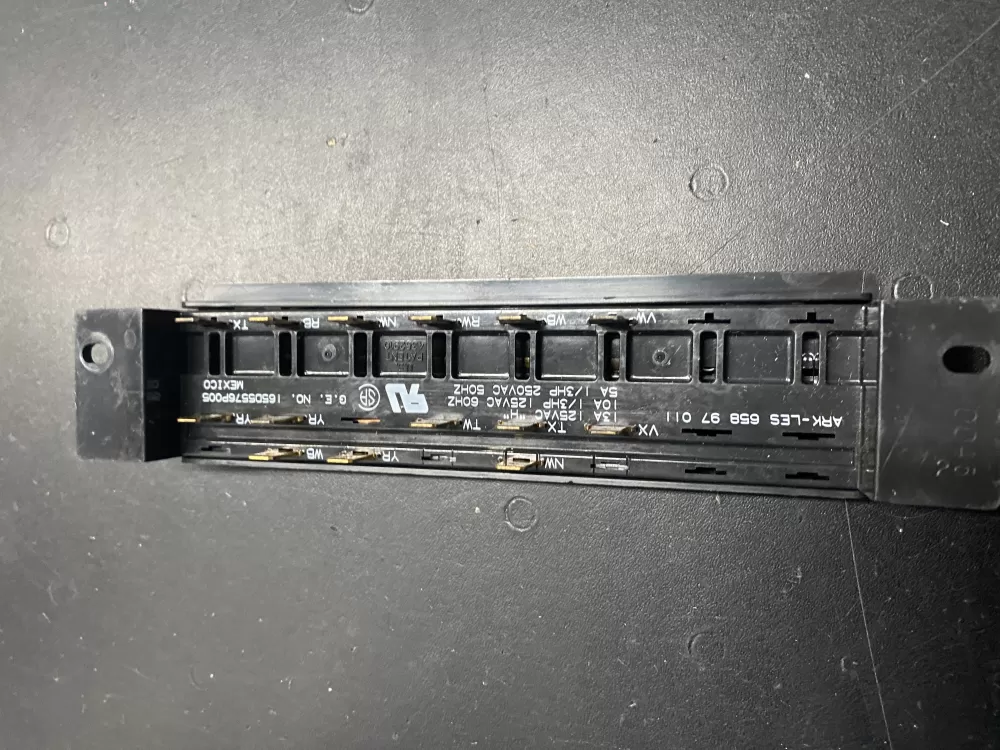 GE Dishwasher Push Button Switch Wd21x10089 AZ18488 | BK688