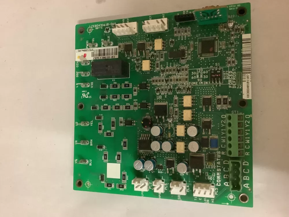 Carrier  Bryant CEPL130618-03 Furnace Control Board