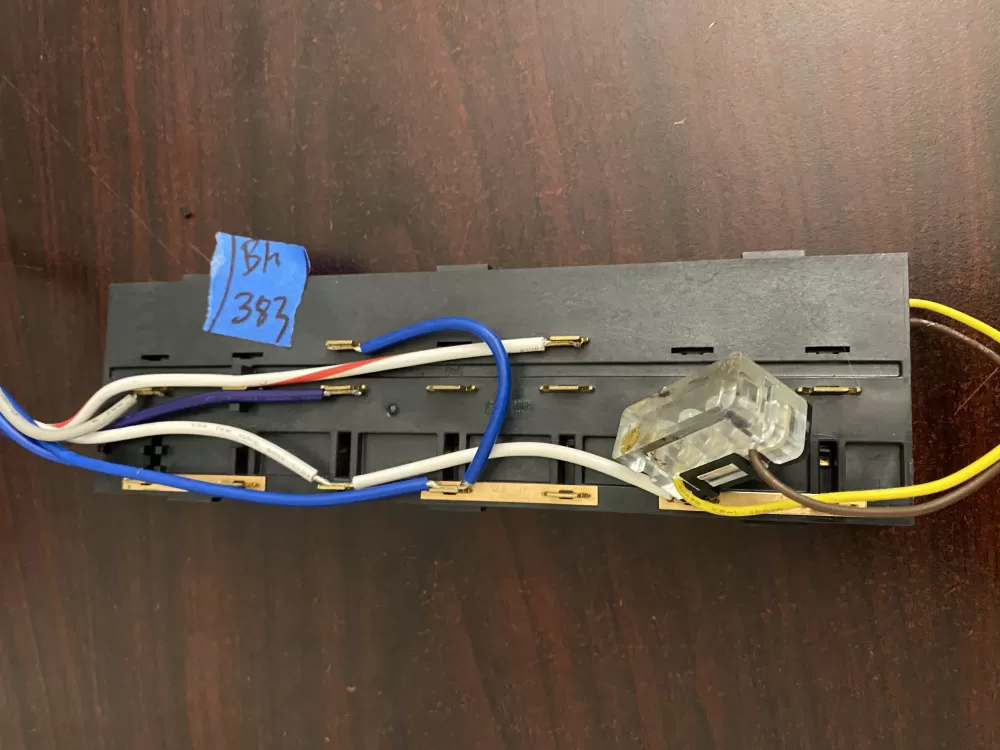 Whirlpool W10424366 Refrigerator Dispenser Control Board AZ36063 | BK383