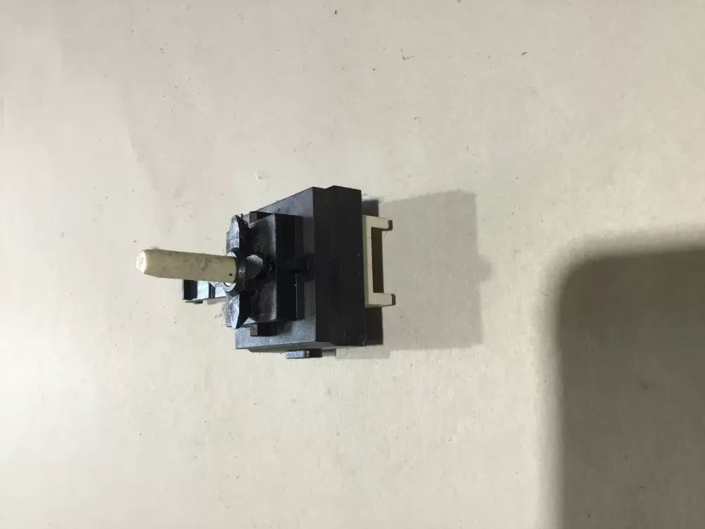 Maytag Whirlpool W10285511 Washer Switch AZ102183 | Sl128