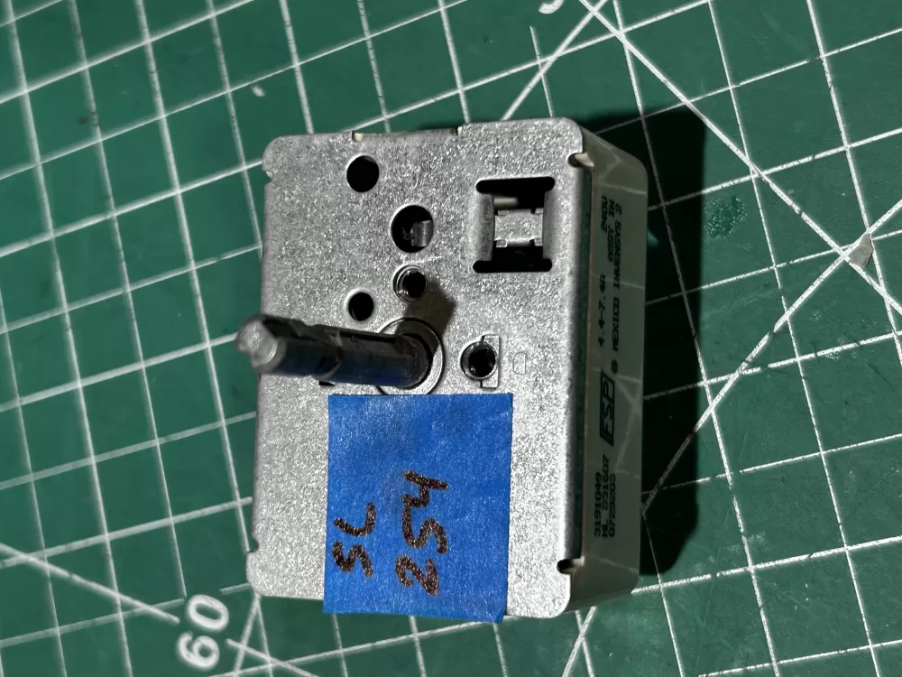 Bosch Whirlpool 831607 Control Board AZ180855 | Sl254