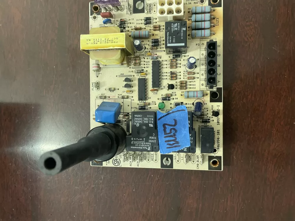 Lennox 1097-83-503A Furnace Control Board AZ32710 | KM52