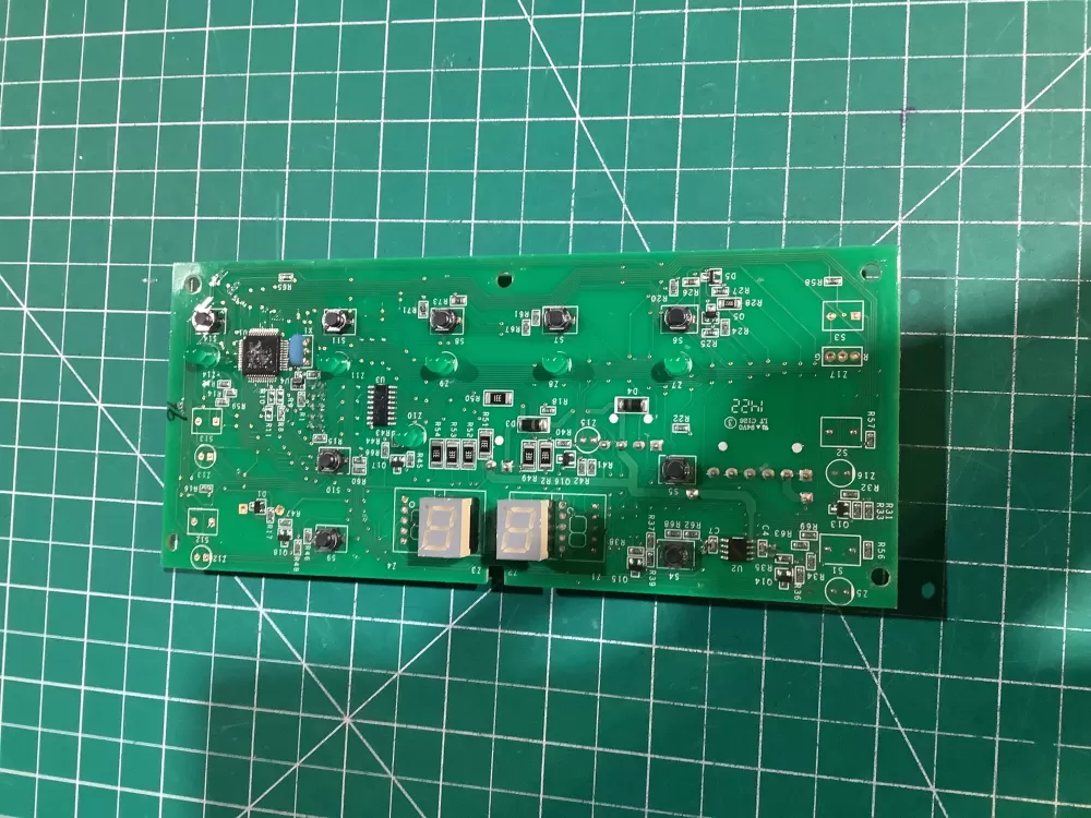 GE Hotpoint 200D7355G006 Refrigerator Control Board Dispenser  AZ153159 | NR118