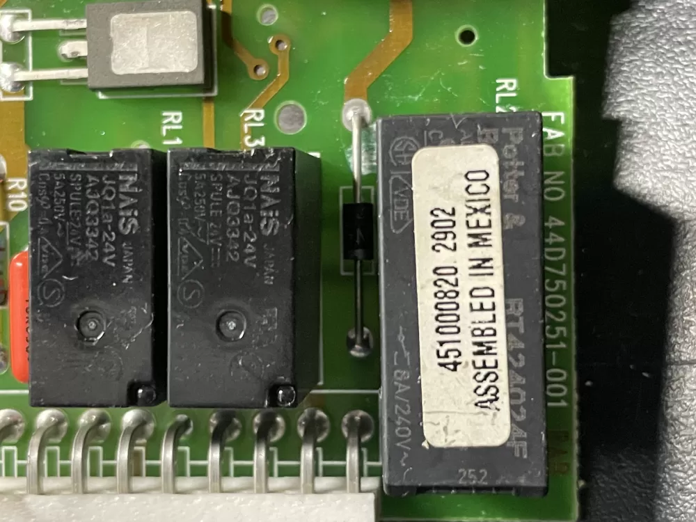 Jenn-Air 451000820 Refrigerator Dispenser Control Board AZ18977 | WM926