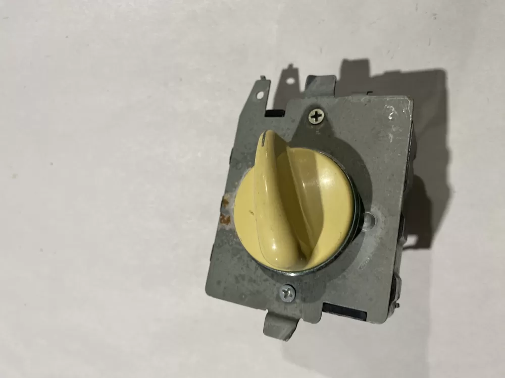 GE 572D520P038 Dryer General Electric Timer AZ112313 | BK1047