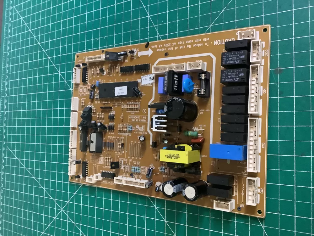 Daewoo 30143HG050 Refrigerator Main Control Board AZ171849 | NR2613