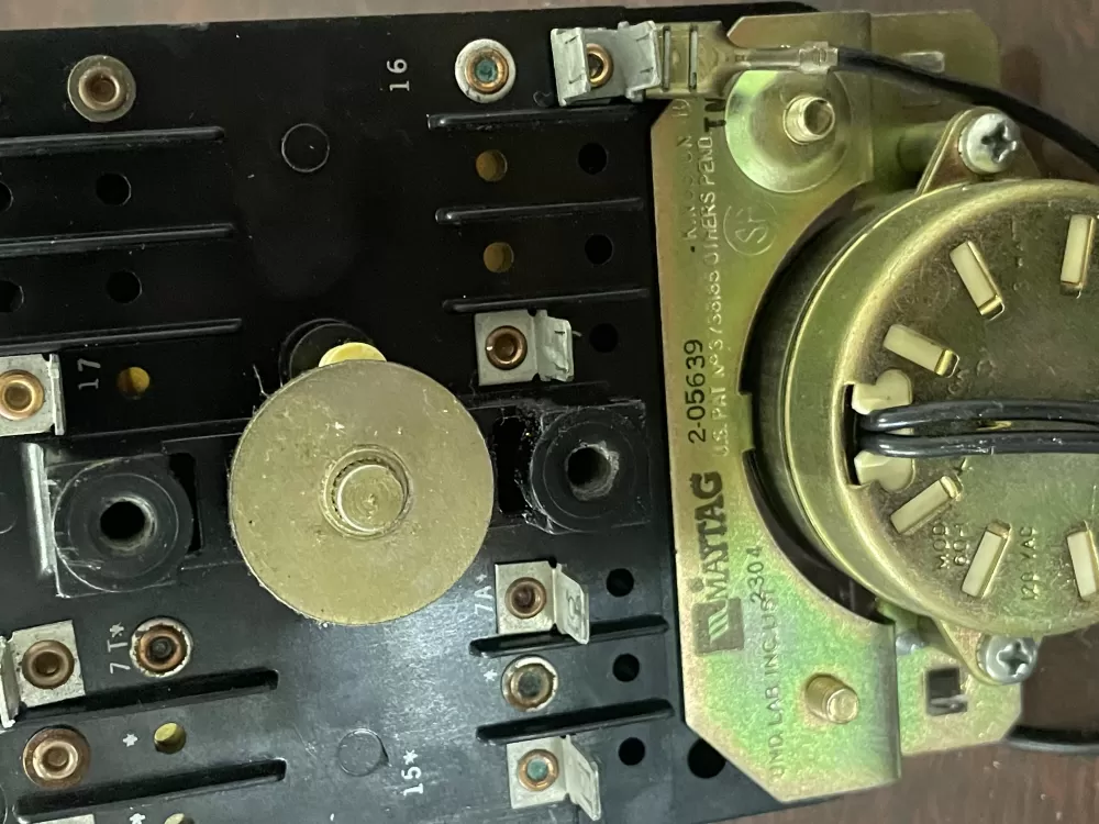 Maytag 2 05639 Washer Timer Control AZ39610 | KM1104