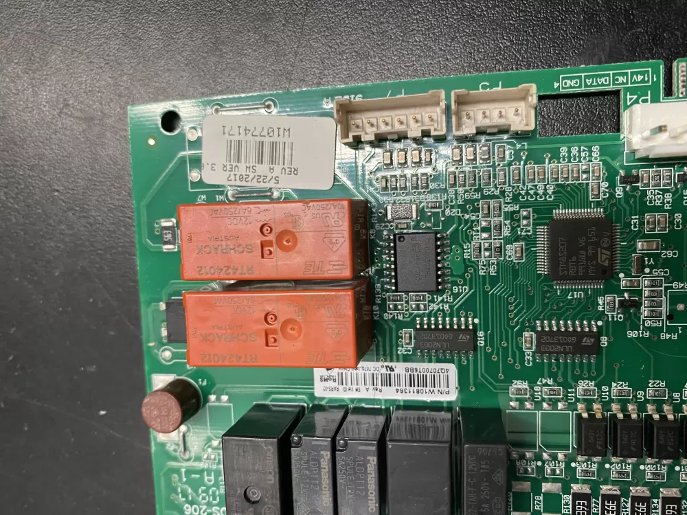 Whirlpool Jenn Air Maytag W10774171 Refrigerator Control Board AZ5157 | BK1040