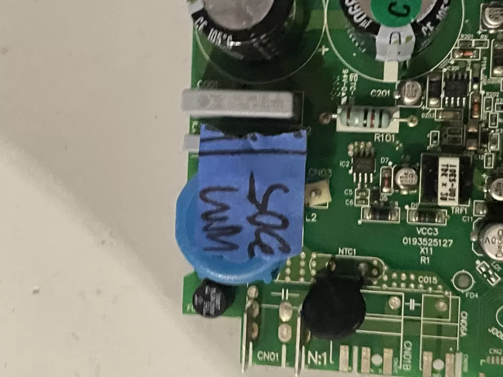 GE 219326007 Refrigerator Control Board Circuit AZ33179 | Wm305