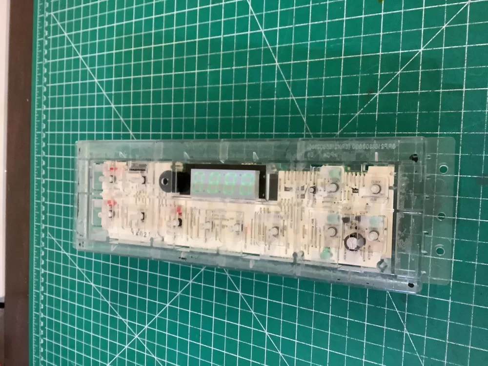 GE 164D8450G032 WB18X20153 Range Control Board