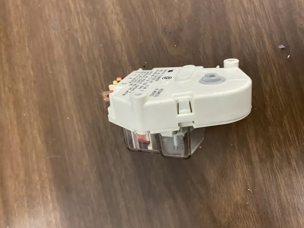 Frigidaire Kenmore AP2111929 12762 Refrigerator Defrost Timer AZ29753 | BK275