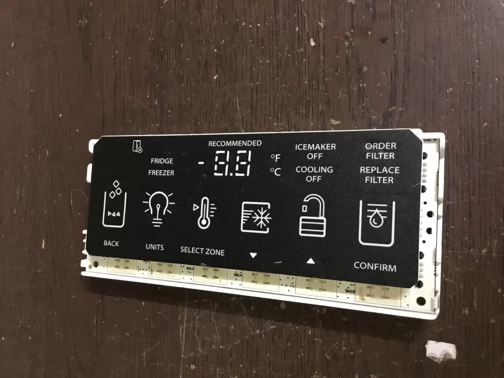 Whirlpool Amana W11106026 Refrigerator Control Board Interface AZ8715 | NR517