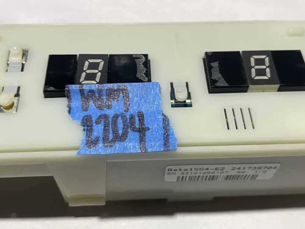 Frigidaire 241739704 Refrigerator Control Board AZ119422 | Wm2204