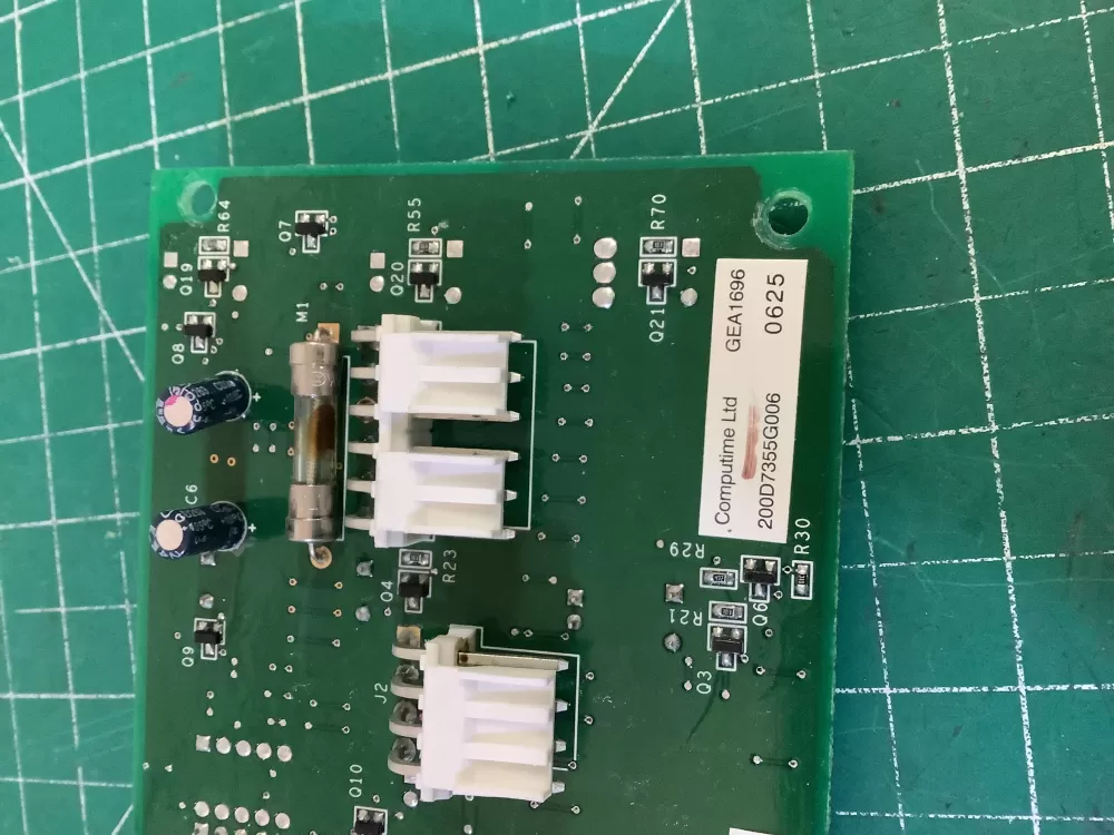 GE Hotpoint 200D7355G006 Refrigerator Control Board Dispenser AZ205984 | NR593