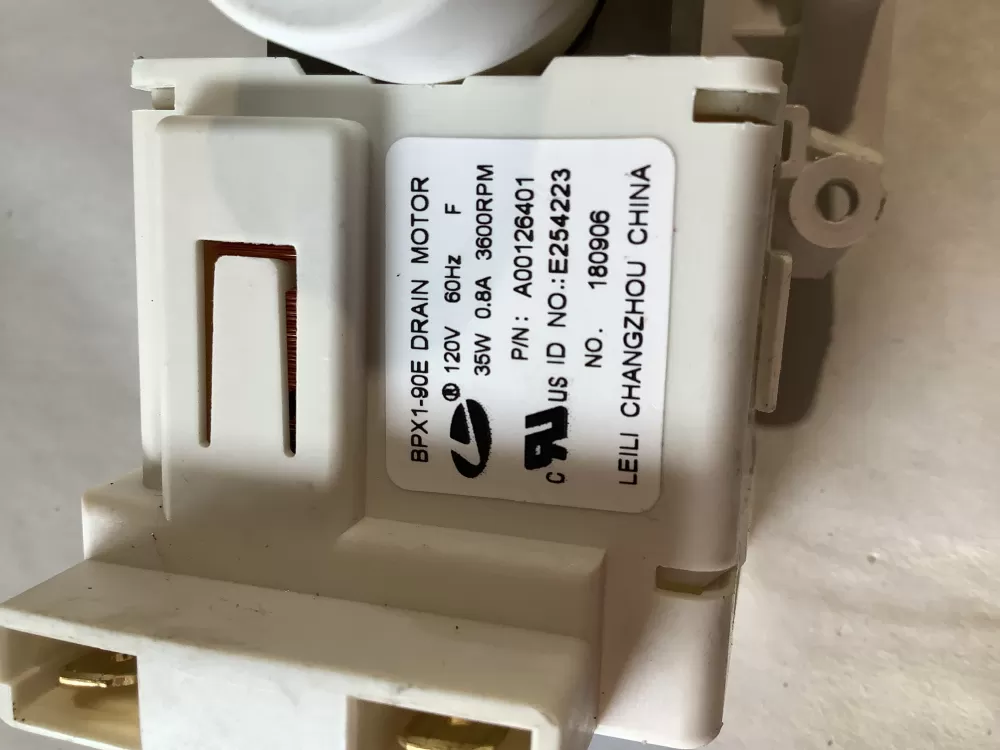 Crosley  Frigidaire  Kelvinator  Kenmore 154736201 5304492415 A00126401 Dishwasher Drain Pump