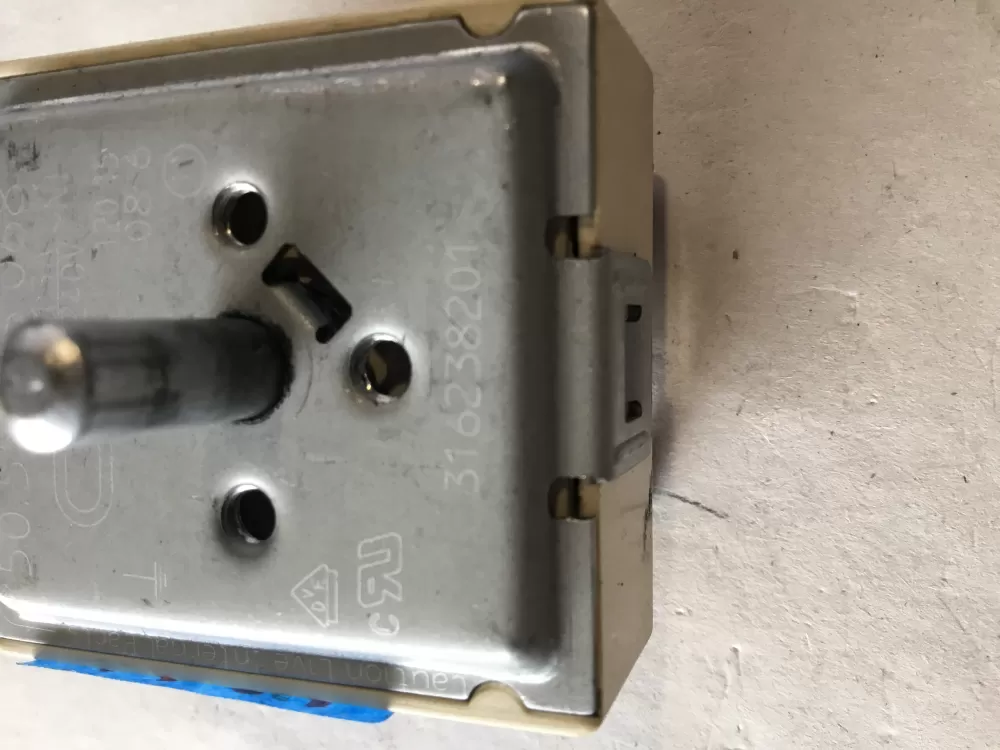 Crosley  Frigidaire  Kelvinator  Kenmore 316238200 316238201 Range Infinite Burner Control Switch