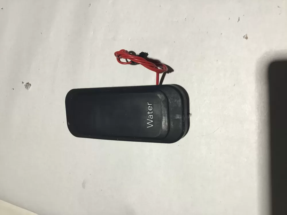 Jenn Air  Kitchen Aid 122490009  2305306GE  2305306GN  2305307GE  2305307GN  W10133603 Refrigerator Dispenser Actuator Pad