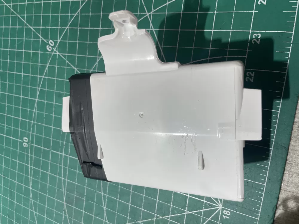 LG EBR60070711 Refrigerator Control Board AZ192598 | Wm378