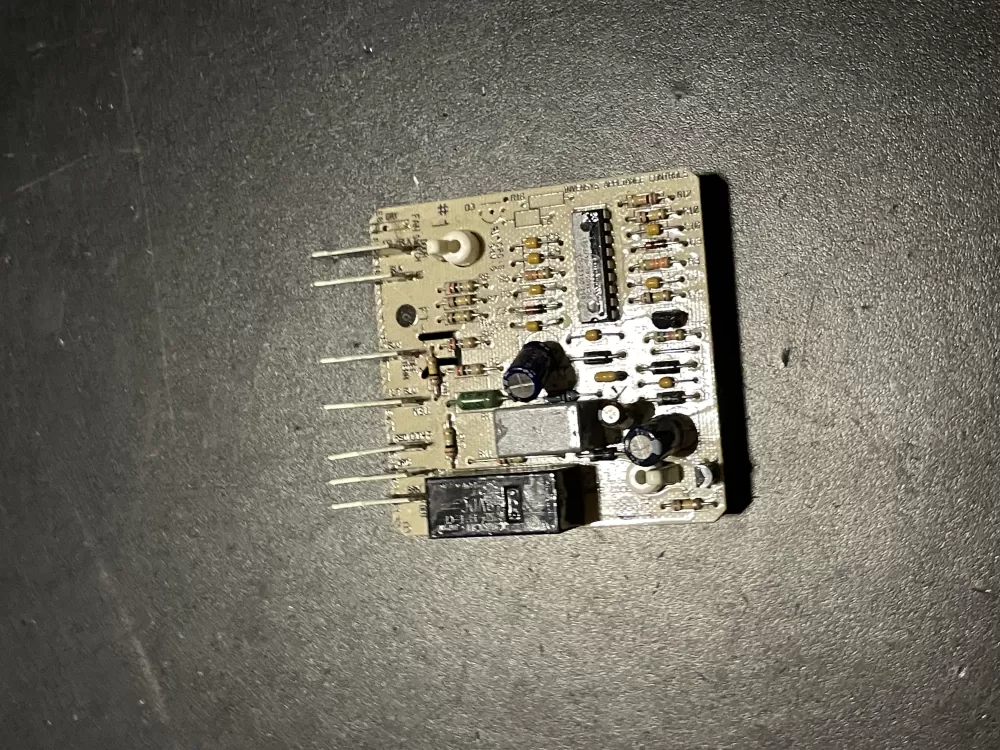 Frigidaire 100-01183-09 Refrigerator Control Board