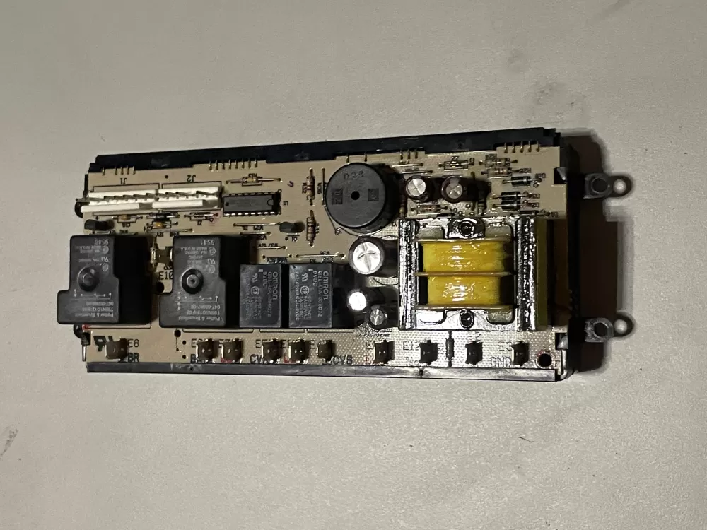 Maytag 209700  100-775-04  96071234 Range Electronic Control Board P#