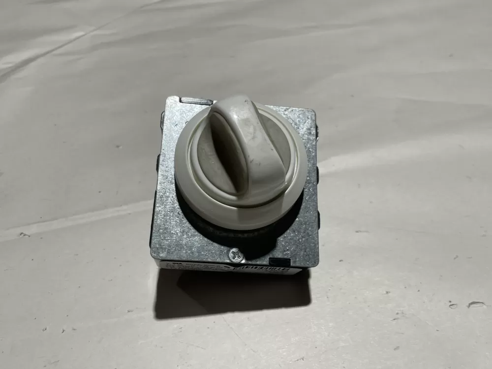 Frigidaire  Kenmore  Electrolux AP3212303 936649 131960800 PS724617 Dryer Timer