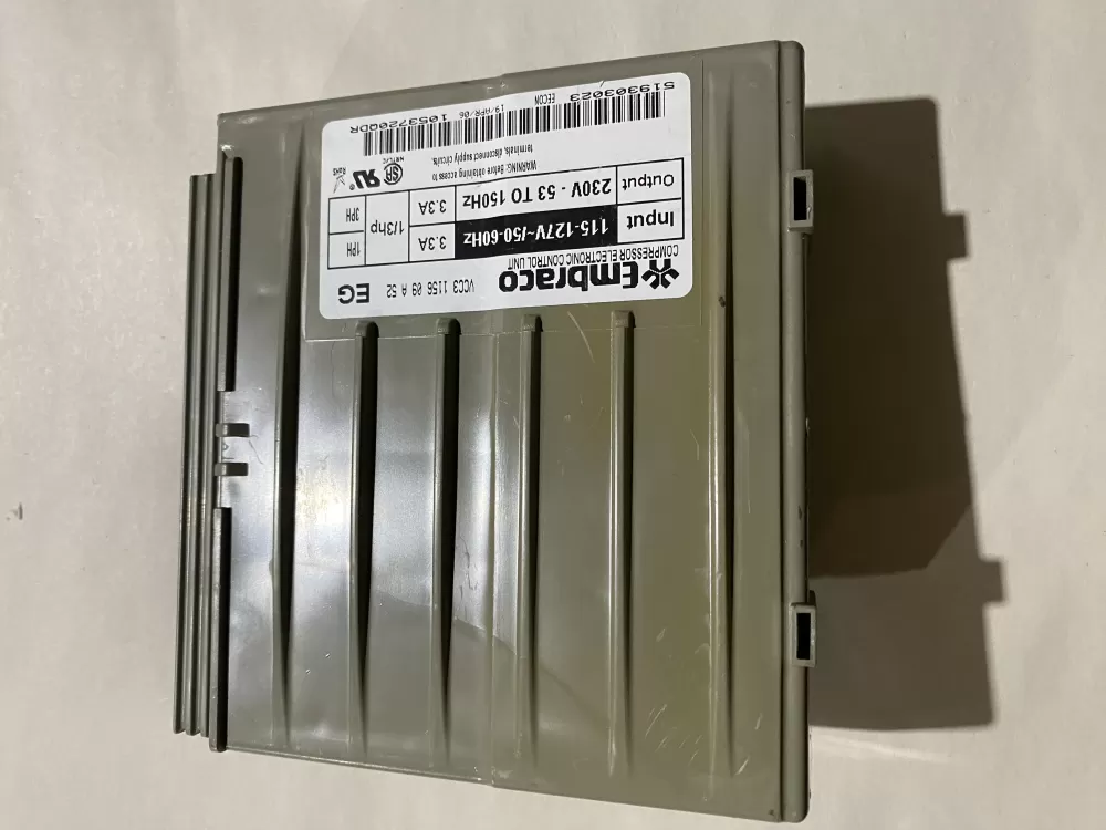 GE Refrigerator 219323010 Main Control Board AZ202283 | BK2295