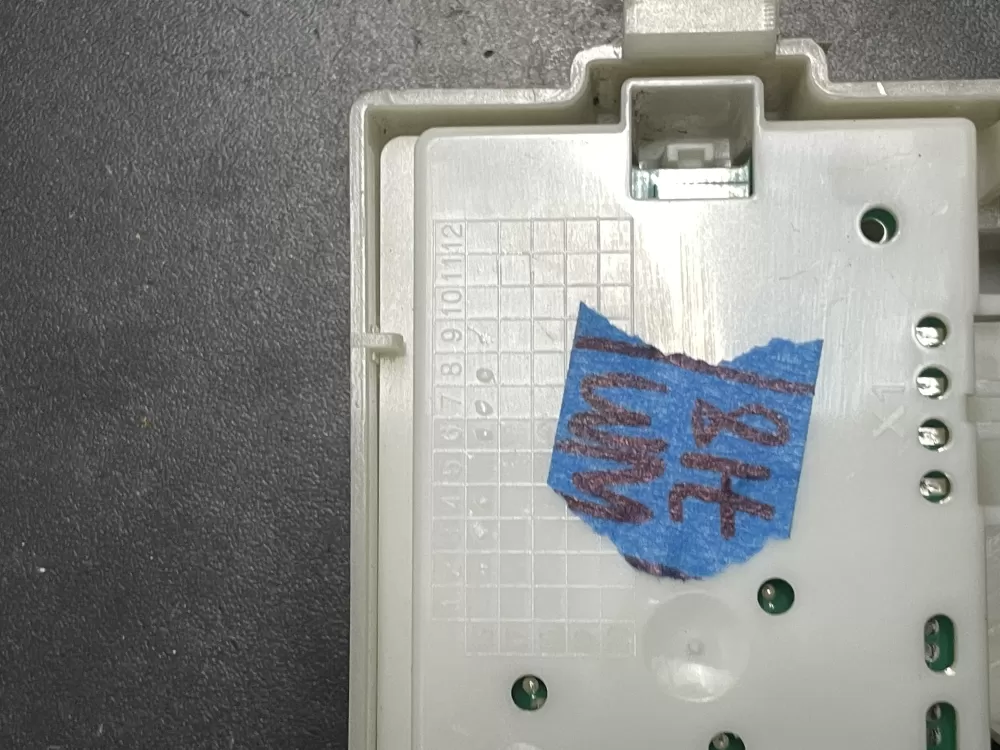 Bosch 12019087 9000838136 Refrigerator Control Board AZ14207 | 718