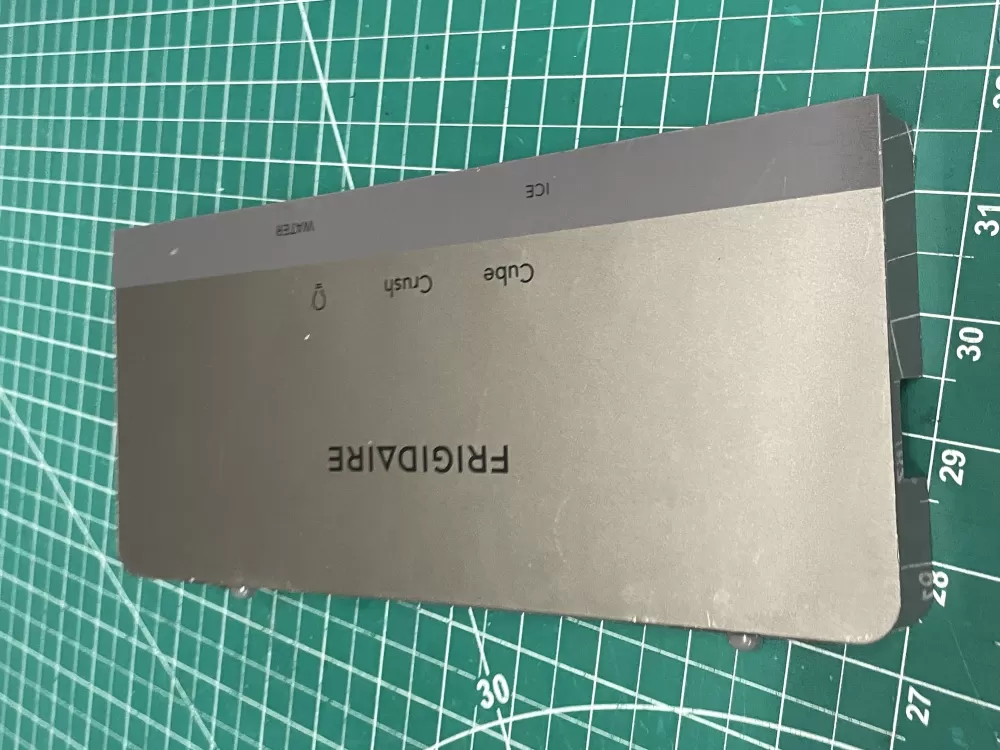 Frigidaire A15082203RC Refrigerator Control Board AZ202440 | Wm2396