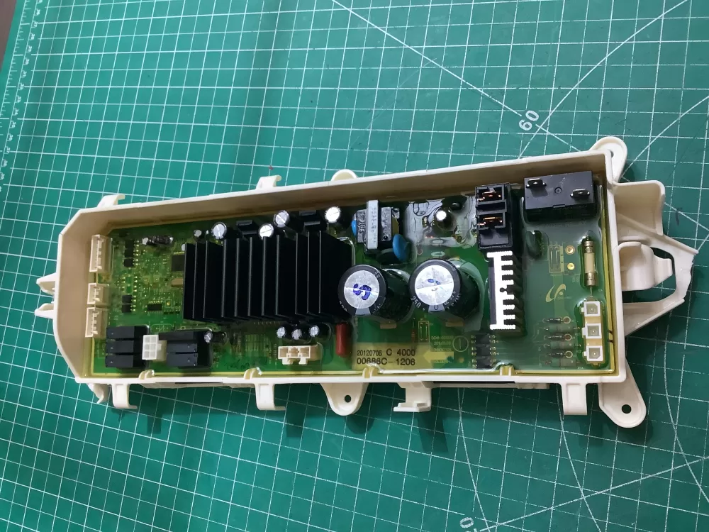 Samsung DC9200686C 06DC9200686C620AD6F0390 Washer Main Control Board