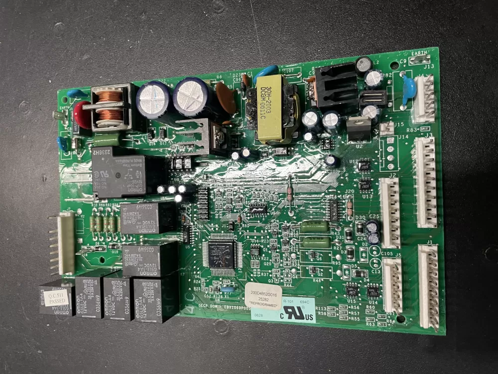 GE WR55X10942 WR55X10942C 200D4852G016 EBX1069P005 WR55X10942P Refrigerator Control Board