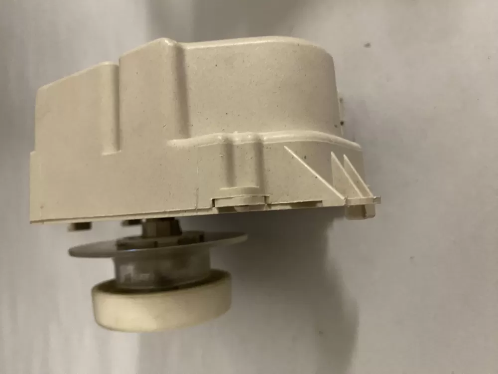 Whirlpool 3952499A Washer Timer AZ192747 | BK2068