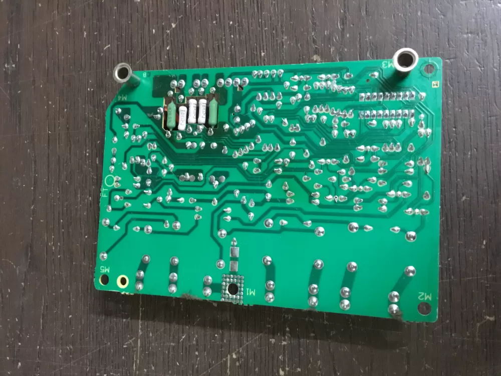 Whirlpool Amana 100 01323 07 9758080 Range Control Board AZ14805 | NR557