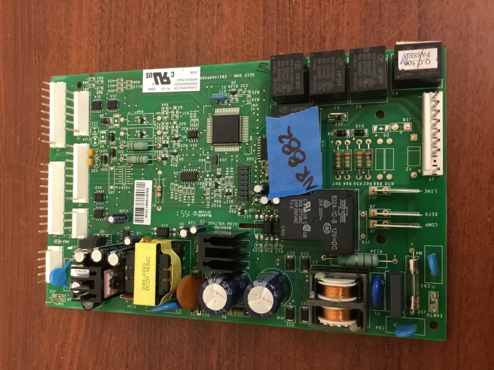 GE 200D2260G008 PD00074367 AP7188100 Refrigerator Control Board AZ31368 | NR882