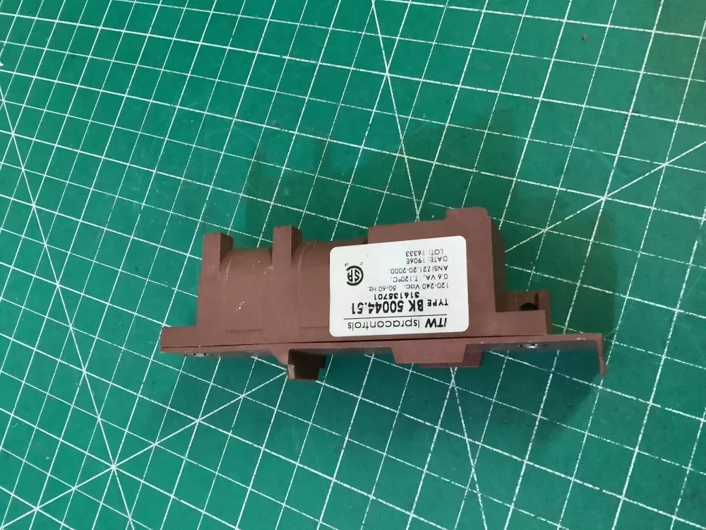 Electrolux  Frigidaire  Kenmore 08067972 316135701 316135702 316T033P01 5303207522 5303209028 5303280394 7316135702 5304505695 Range Spark Module