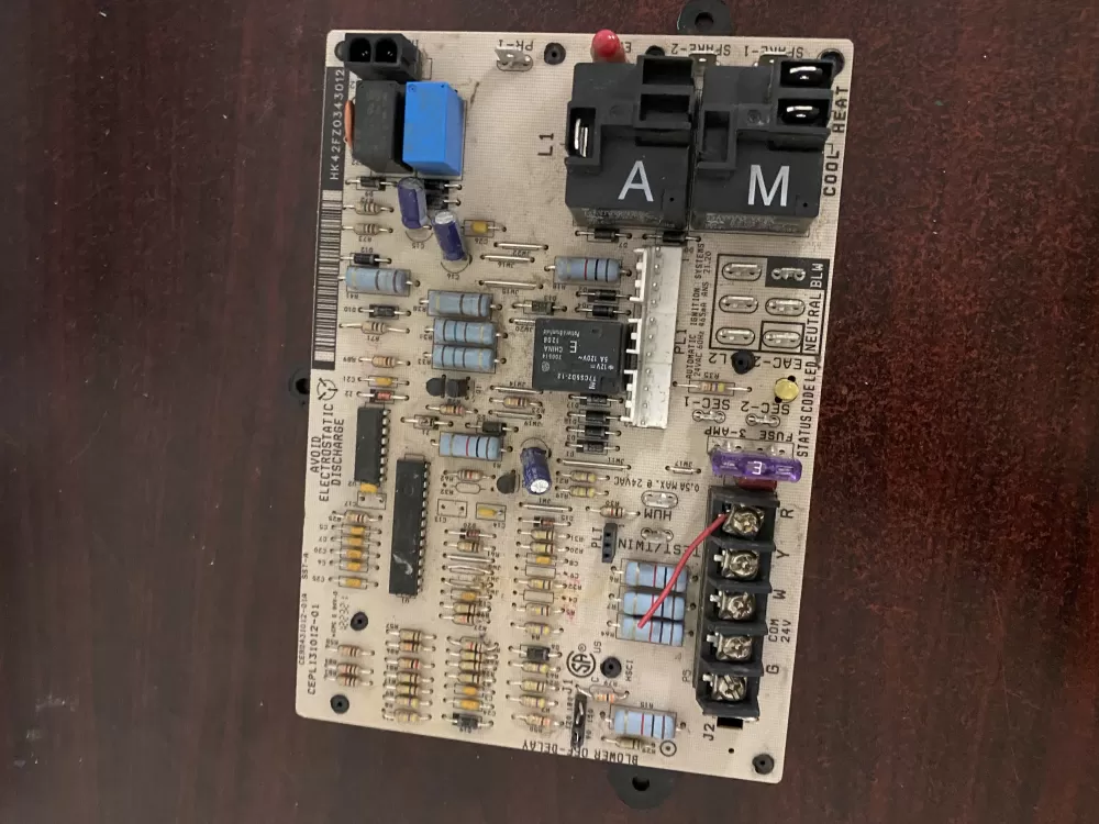 Carrier  Bryant CEPL131012-01 Furnace Control Board