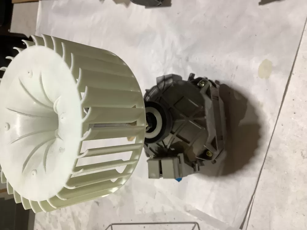 Blomberg 7188286030 Dryer Drive Motor Assembly AZ122274 | Sl186