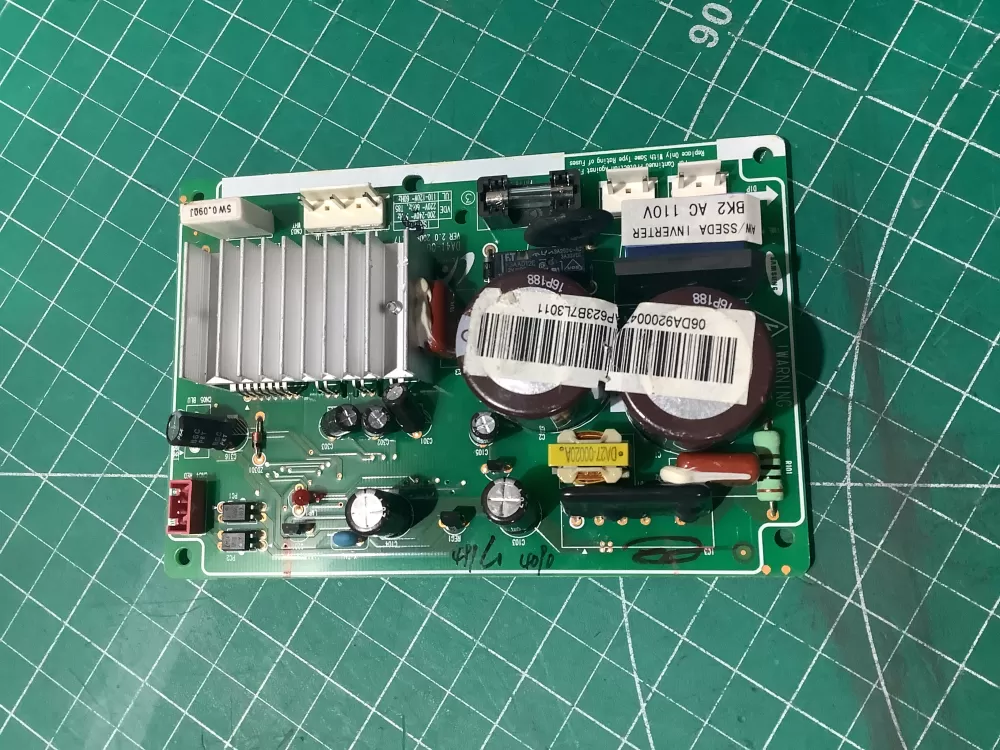 Samsung DA41-00614F DA92-00047A Refrigerator Control Board AZ195966 | AR110
