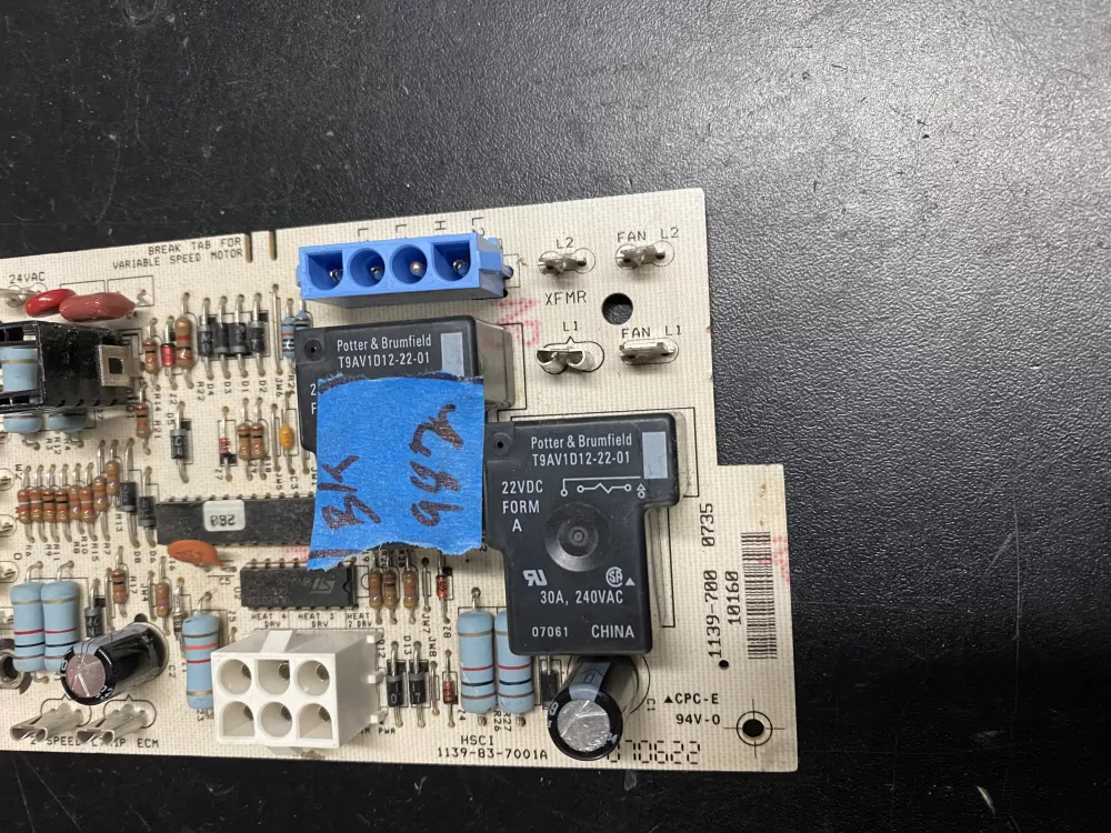York Coleman 1139-700 1139-83-7002 Furnace Control Board AZ18049 | BK982