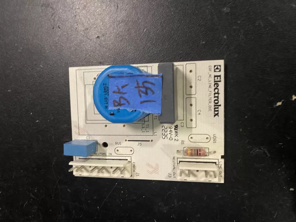 Frigidaire A05172504A Refrigerator Control Board AZ26235 | BK135