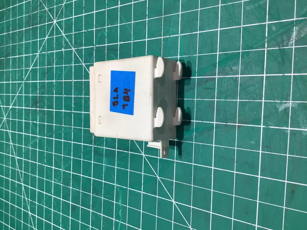 Miele 5870220 Dishwasher Heating Element Relay AZ150330 | AR184