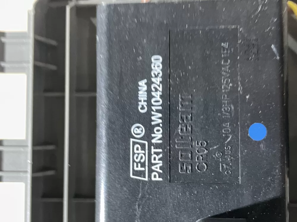 Whirlpool W10424360 Refrigerator Ice & Water Control Assembly AZ65598 | Wm2111