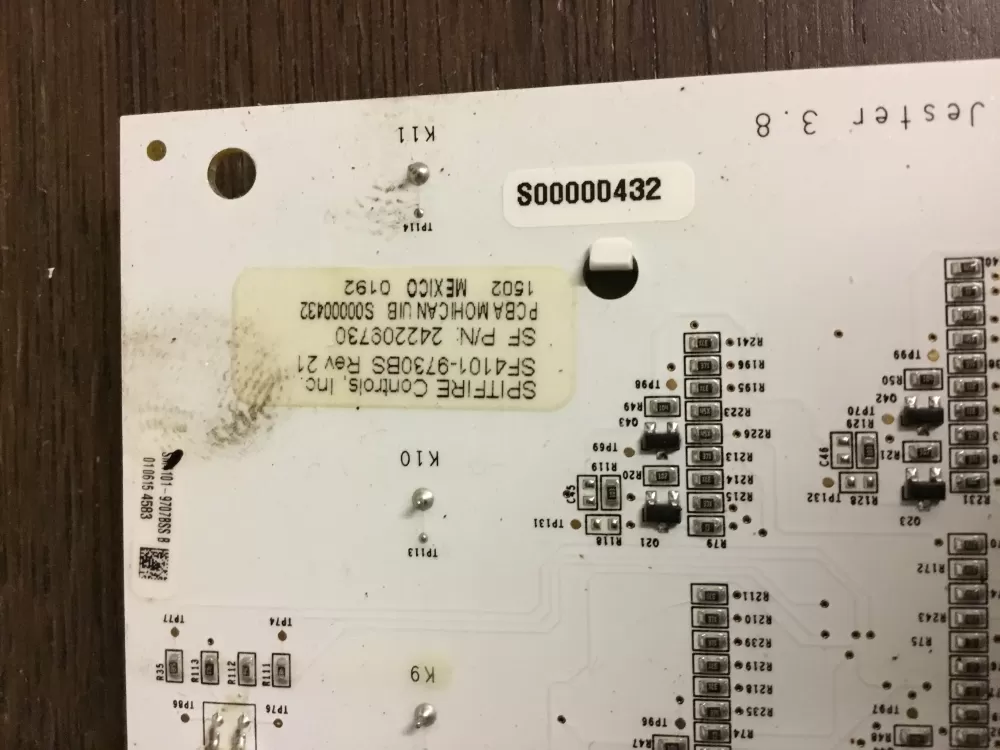 Frigidaire AP6285796 Refrigerator Control Board Display AZ13330 | NR535